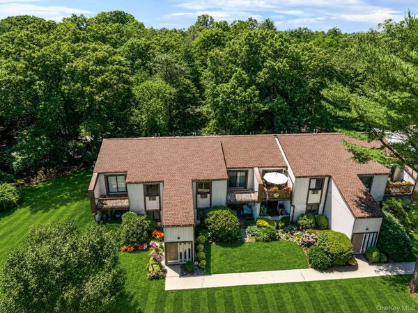 35 Richmond Boulevard , Unit 4A, Ronkonkoma, NY 11779