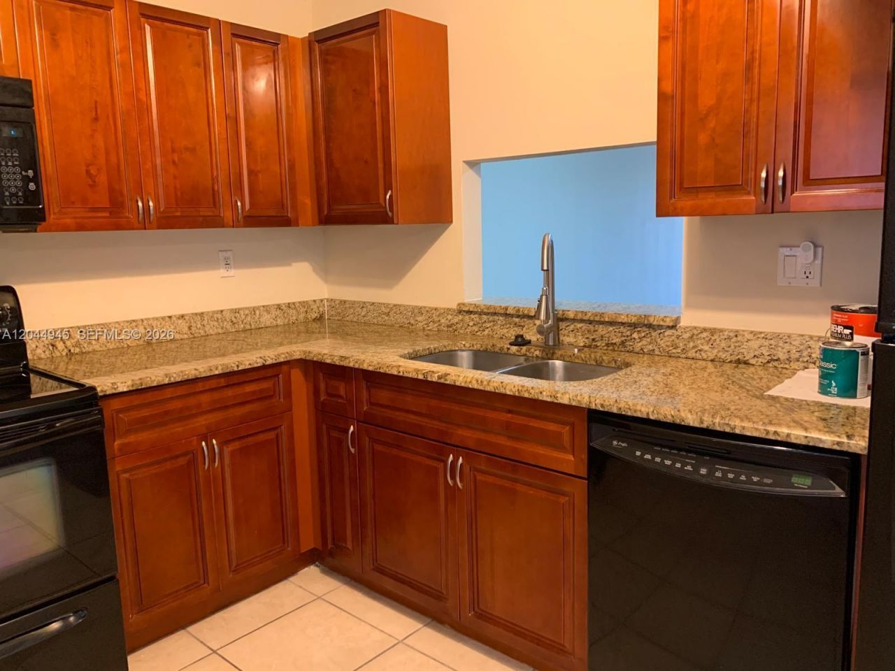 731 N Pine Island Rd, Unit 305, Plantation, FL 33324 Photo