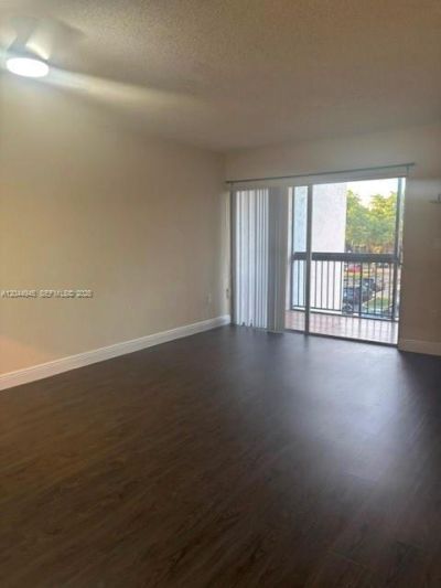 731 N Pine Island Rd, Unit 305, Plantation, FL 33324 Photo
