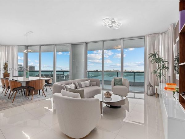 900 Biscayne Blvd, Unit 2506, Miami, FL 33132