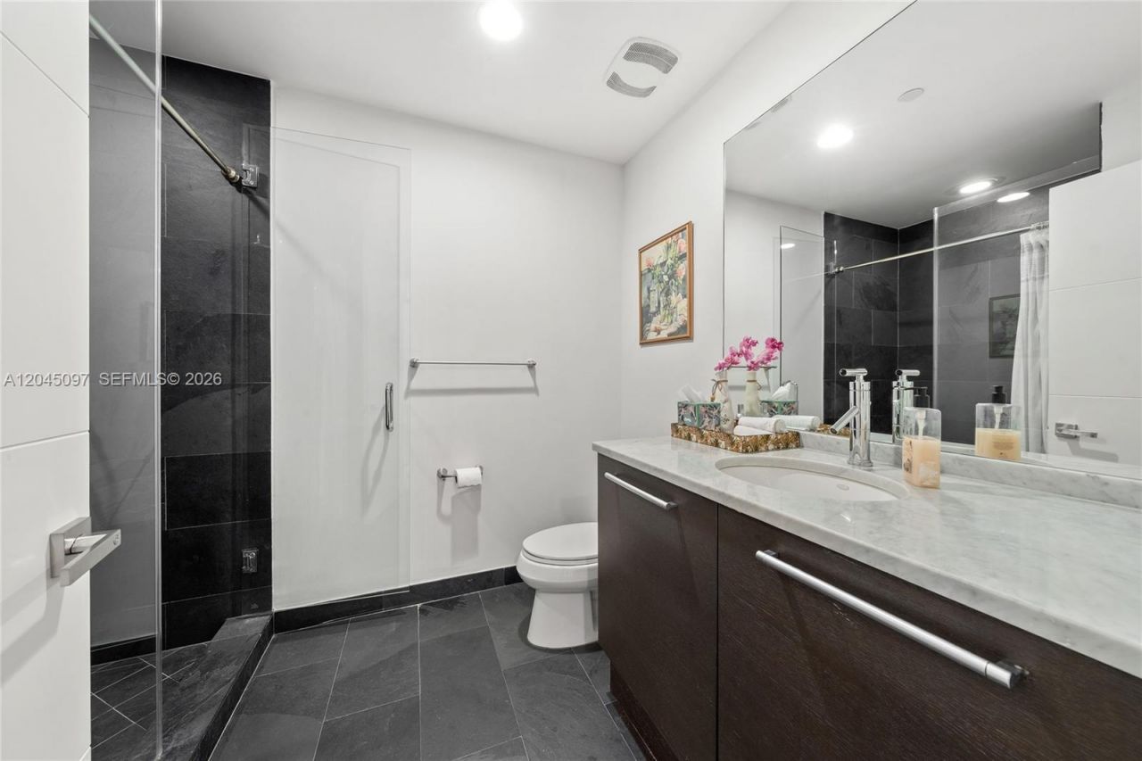 900 Biscayne Blvd, Unit 2506, Miami, FL 33132 Photo