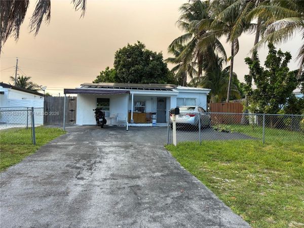 1445 NE 174th St , North Miami Beach, FL 33162