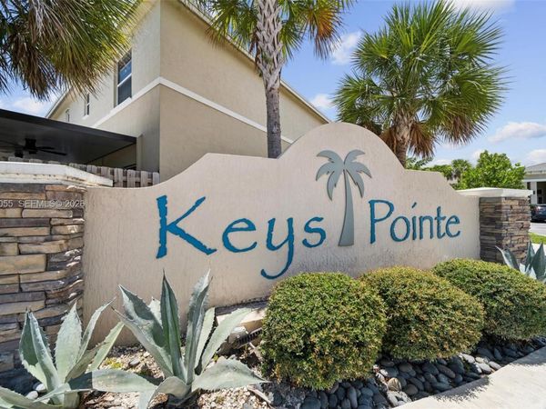 441 NE 4th Ln , Florida City, FL 33034