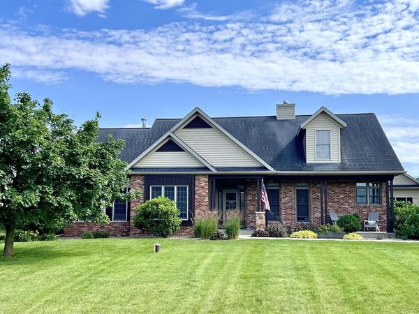 4730 N Catawba DRIVE, Milton, WI 53563