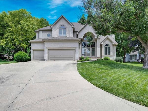 4344 W 132nd Terrace, Leawood, KS 66209