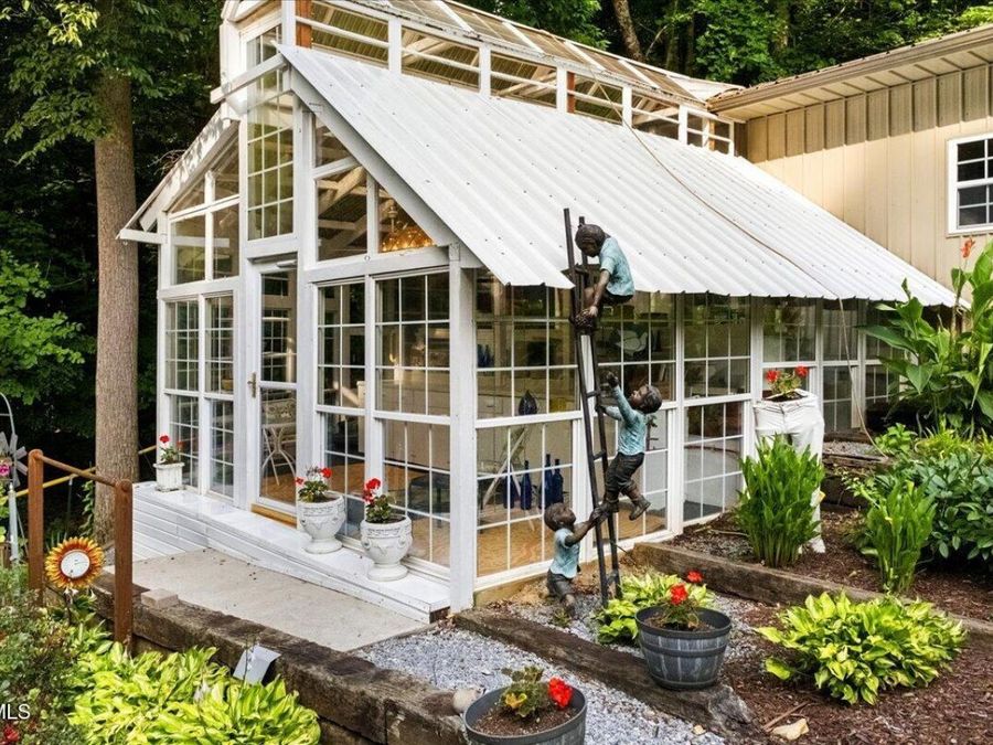 Property Image 110