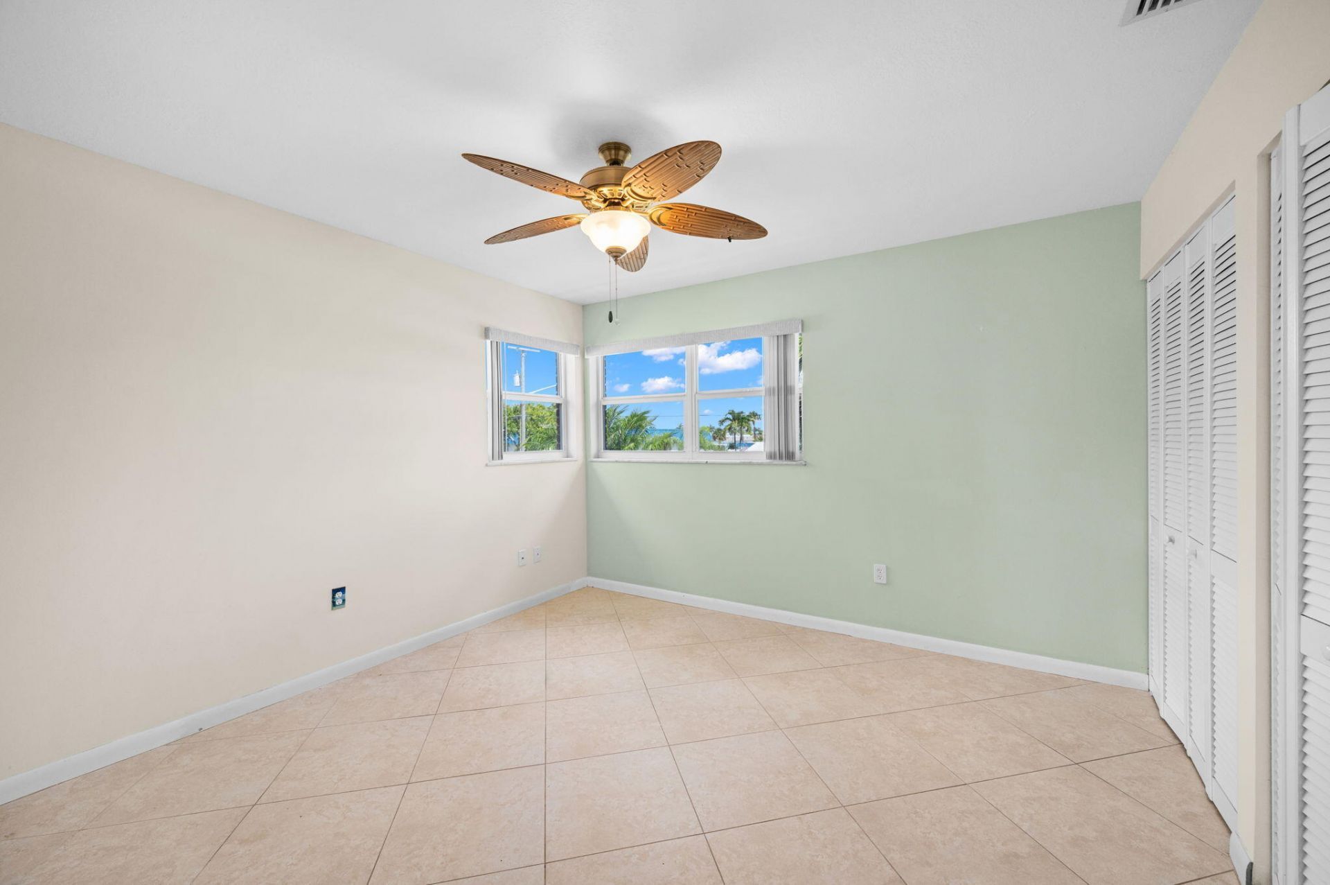 1153 Bayshore Drive, Unit 205, Fort Pierce, FL 34949 Photo