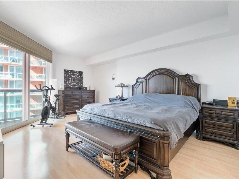 3370 SW Hidden Bay Drive, Unit 2409, Aventura, FL 33180 Photo