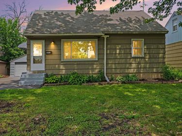 5602 57th Avenue N, Crystal, MN 55429