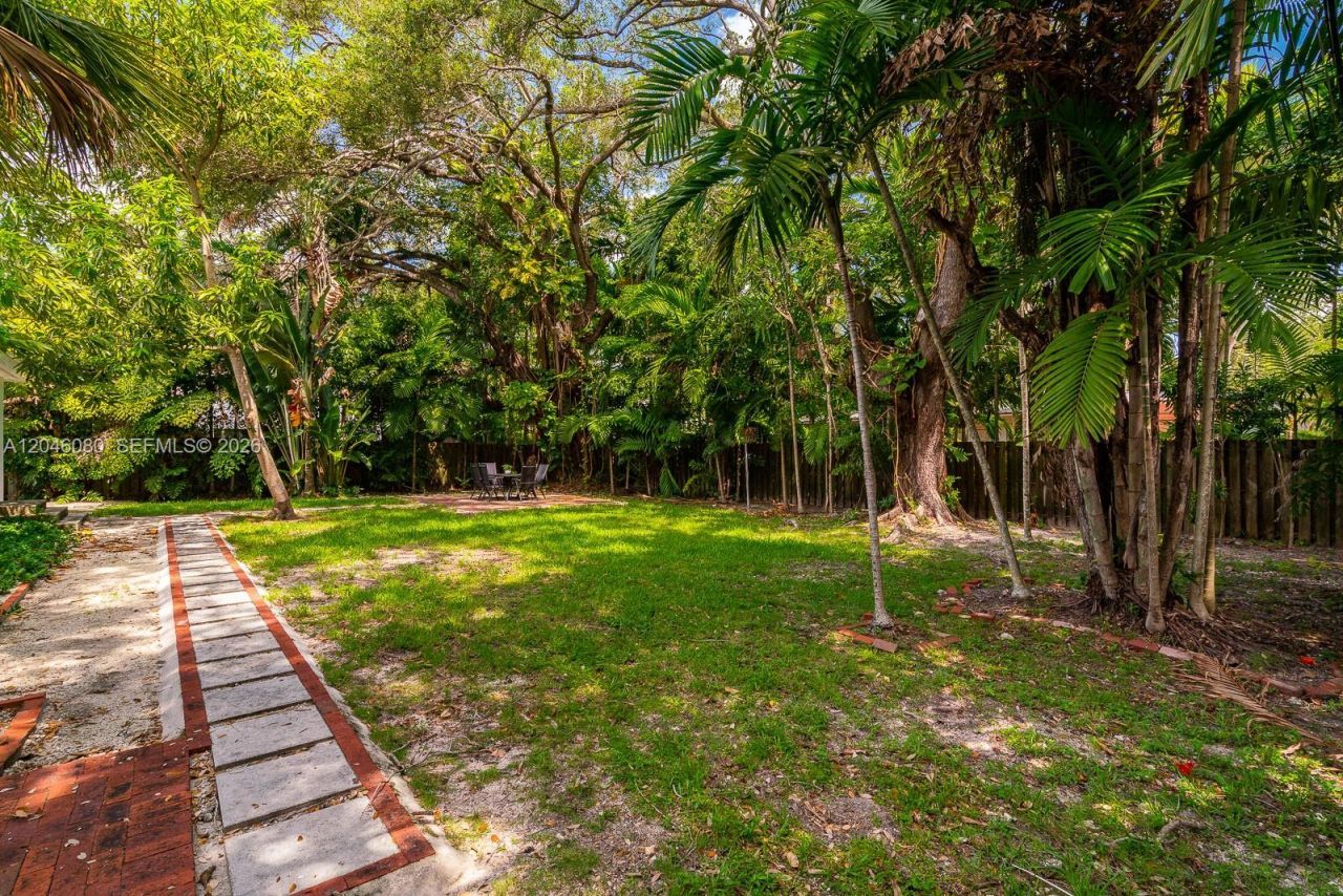 2215 Tequesta Ln , Miami, FL 33133 Photo
