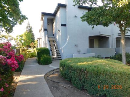 5201 W Laguna Oaks Dr #15, Unit 15, Elk Grove, CA 95758 Photo