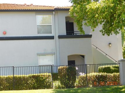 5201 W Laguna Oaks Dr #15, Unit 15, Elk Grove, CA 95758 Photo