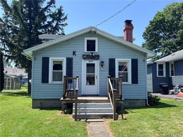 12751 Beach Avenue, Silver Creek, NY 14136