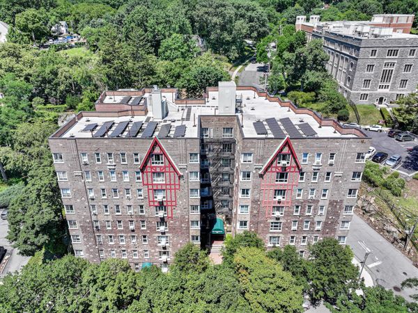 4445 Post Road, Unit 3H, Bronx, NY 10471