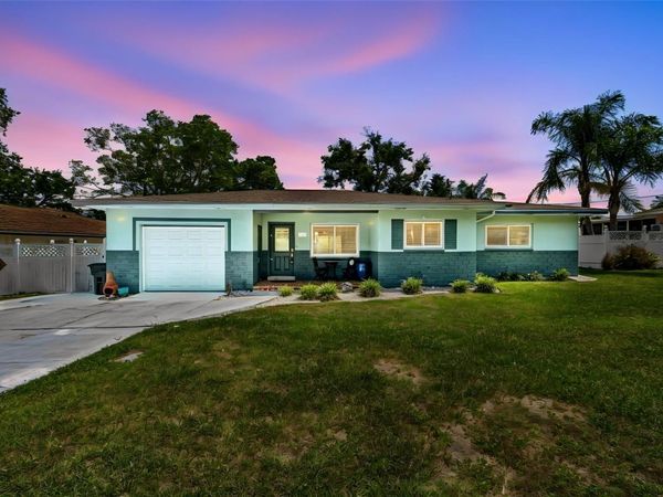 3282 HONEYSUCKLE RD , LARGO, FL 33770