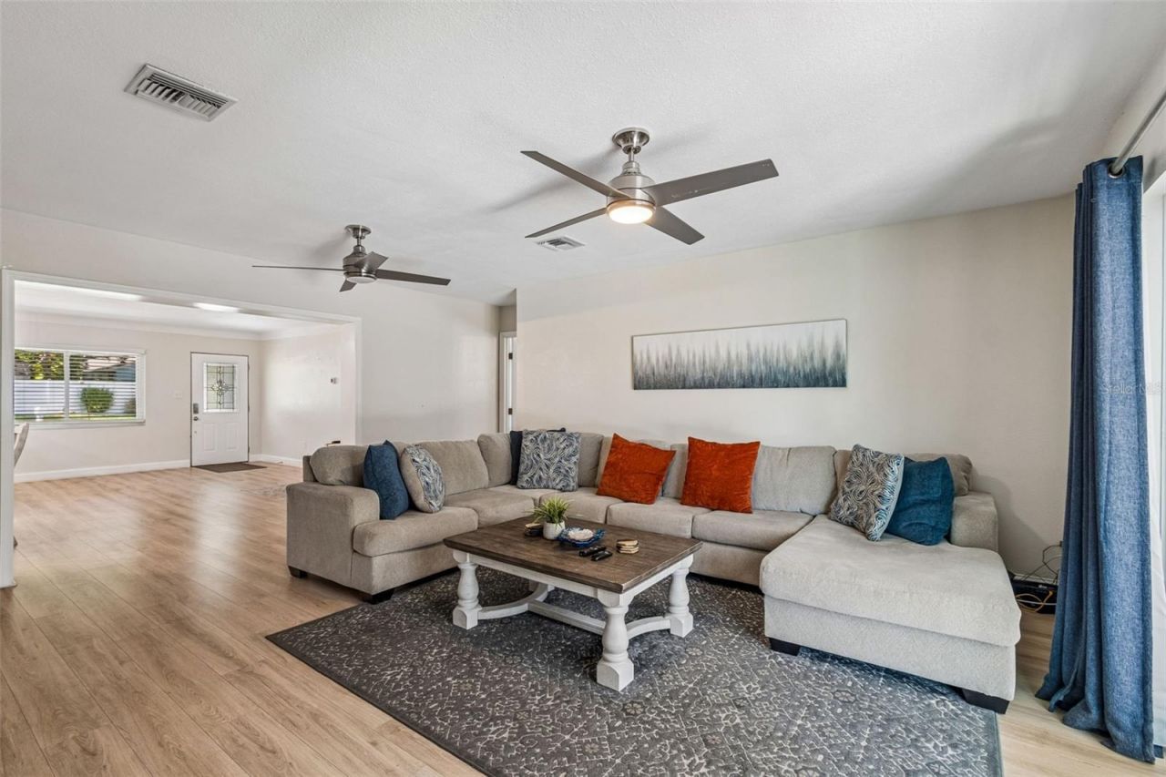 3282 Honeysuckle Rd , Largo, FL 33770 Photo