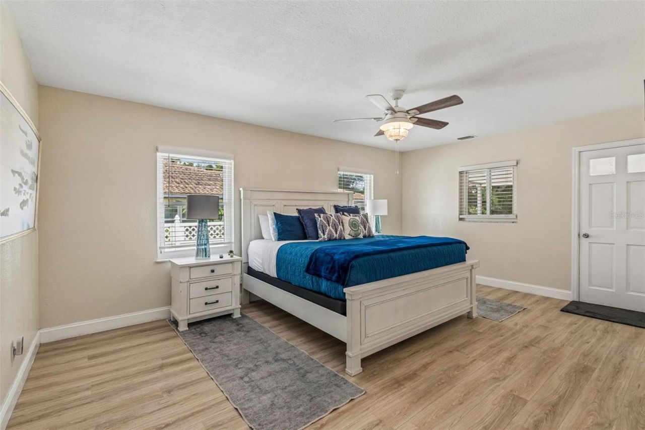 3282 Honeysuckle Rd , Largo, FL 33770 Photo