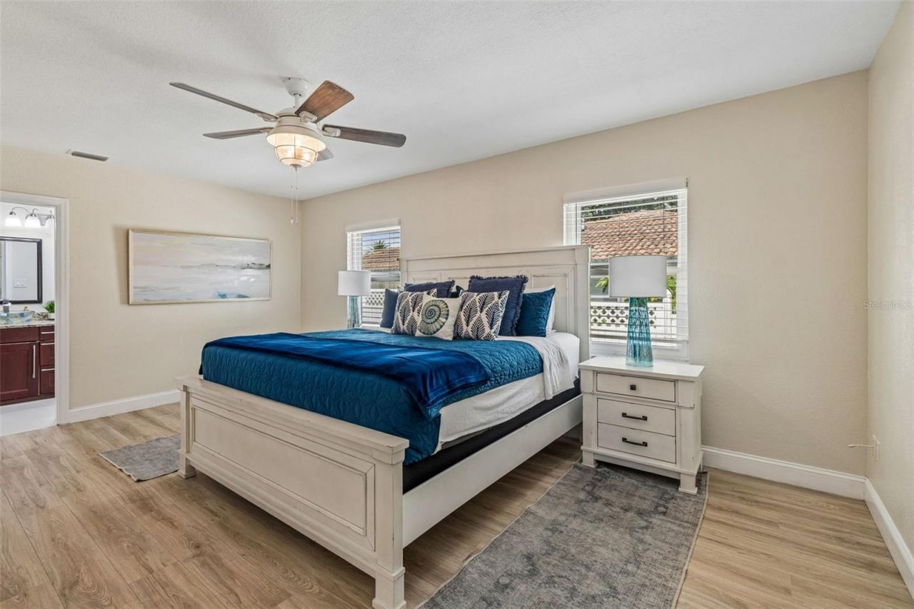 3282 Honeysuckle Rd , Largo, FL 33770 Photo