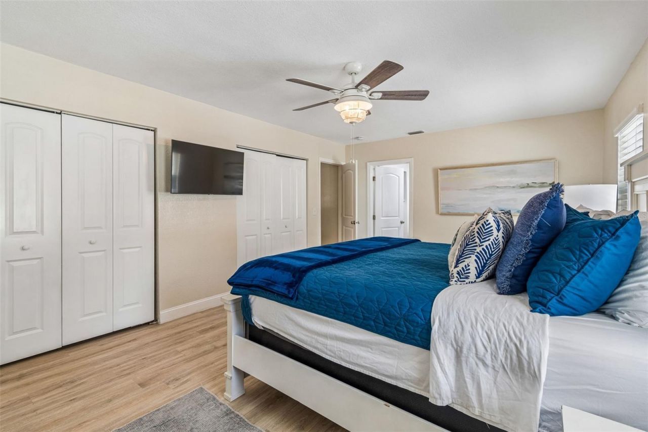 3282 Honeysuckle Rd , Largo, FL 33770 Photo