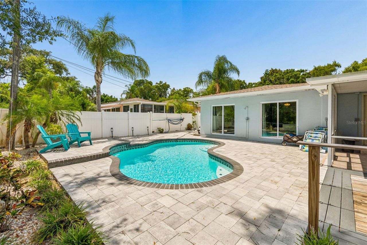 3282 Honeysuckle Rd , Largo, FL 33770 Photo