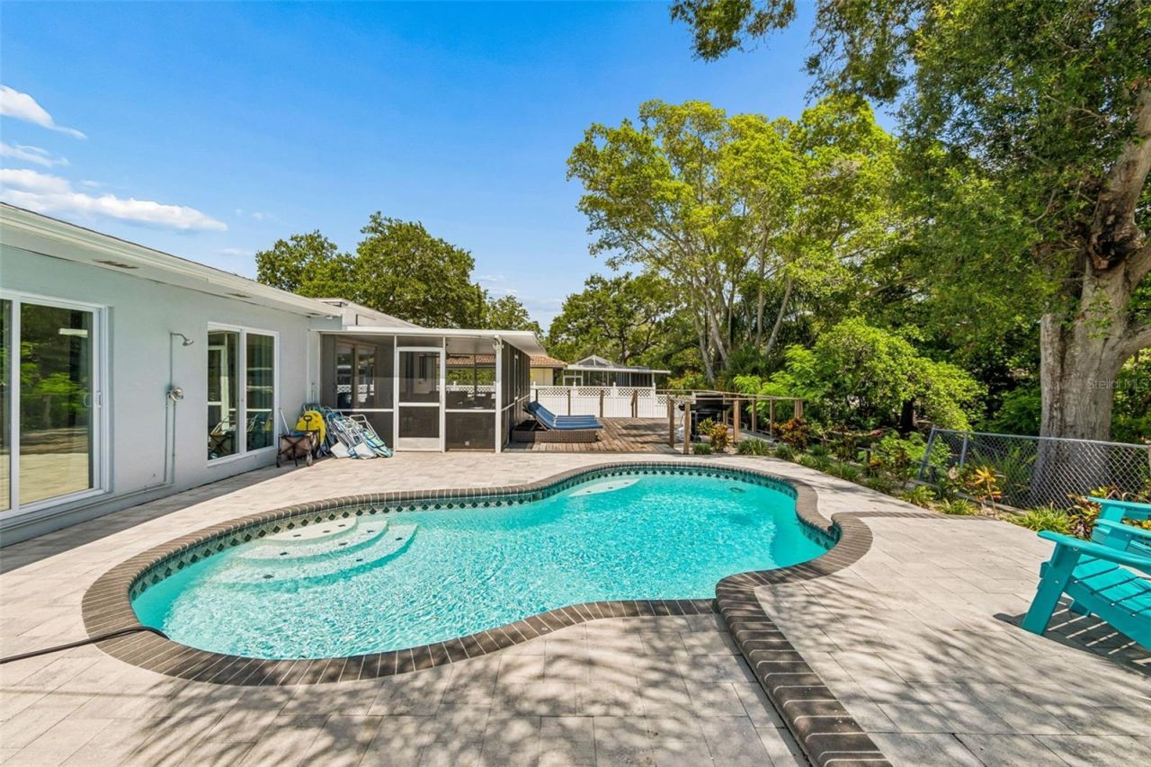 3282 Honeysuckle Rd , Largo, FL 33770 Photo