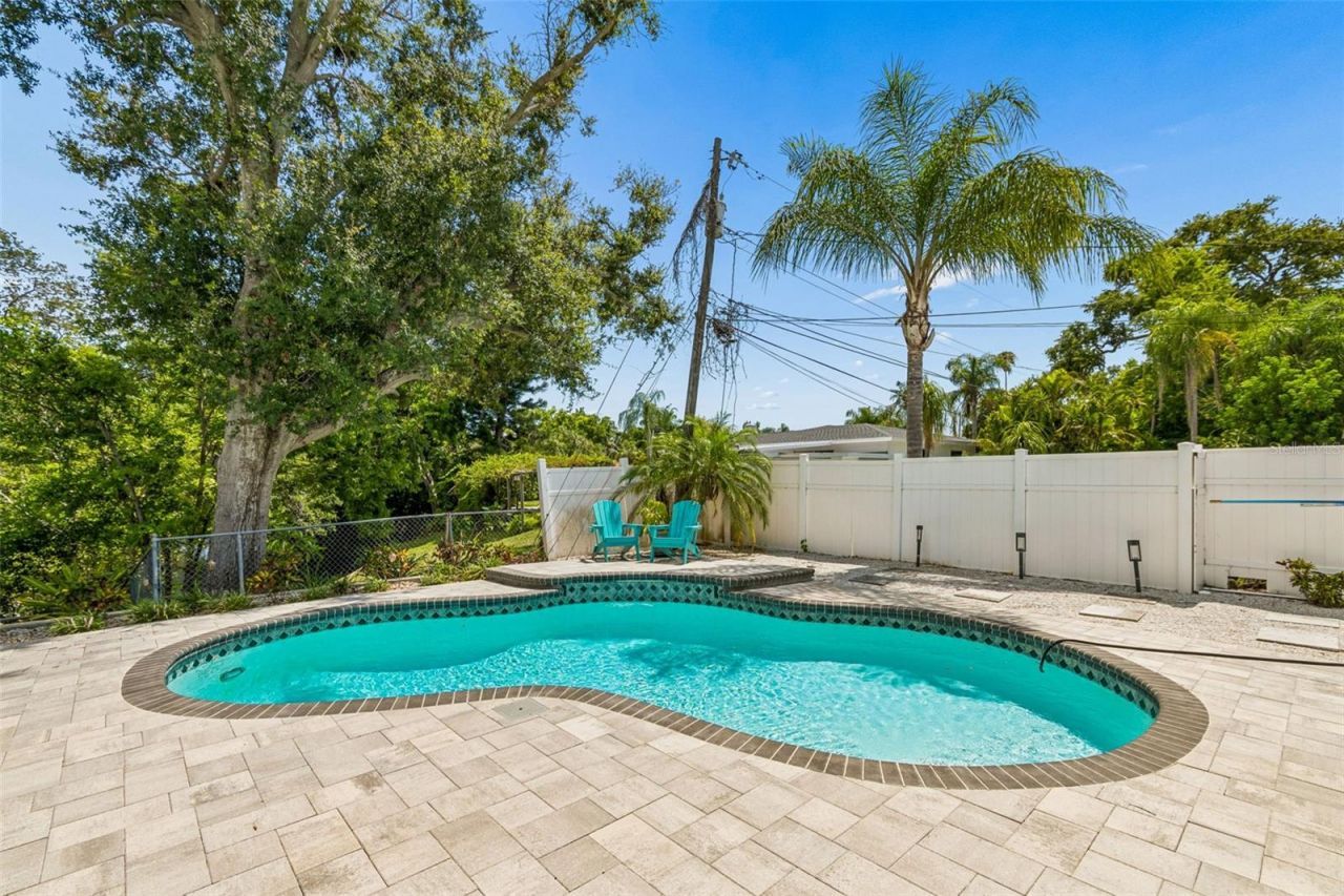3282 Honeysuckle Rd , Largo, FL 33770 Photo