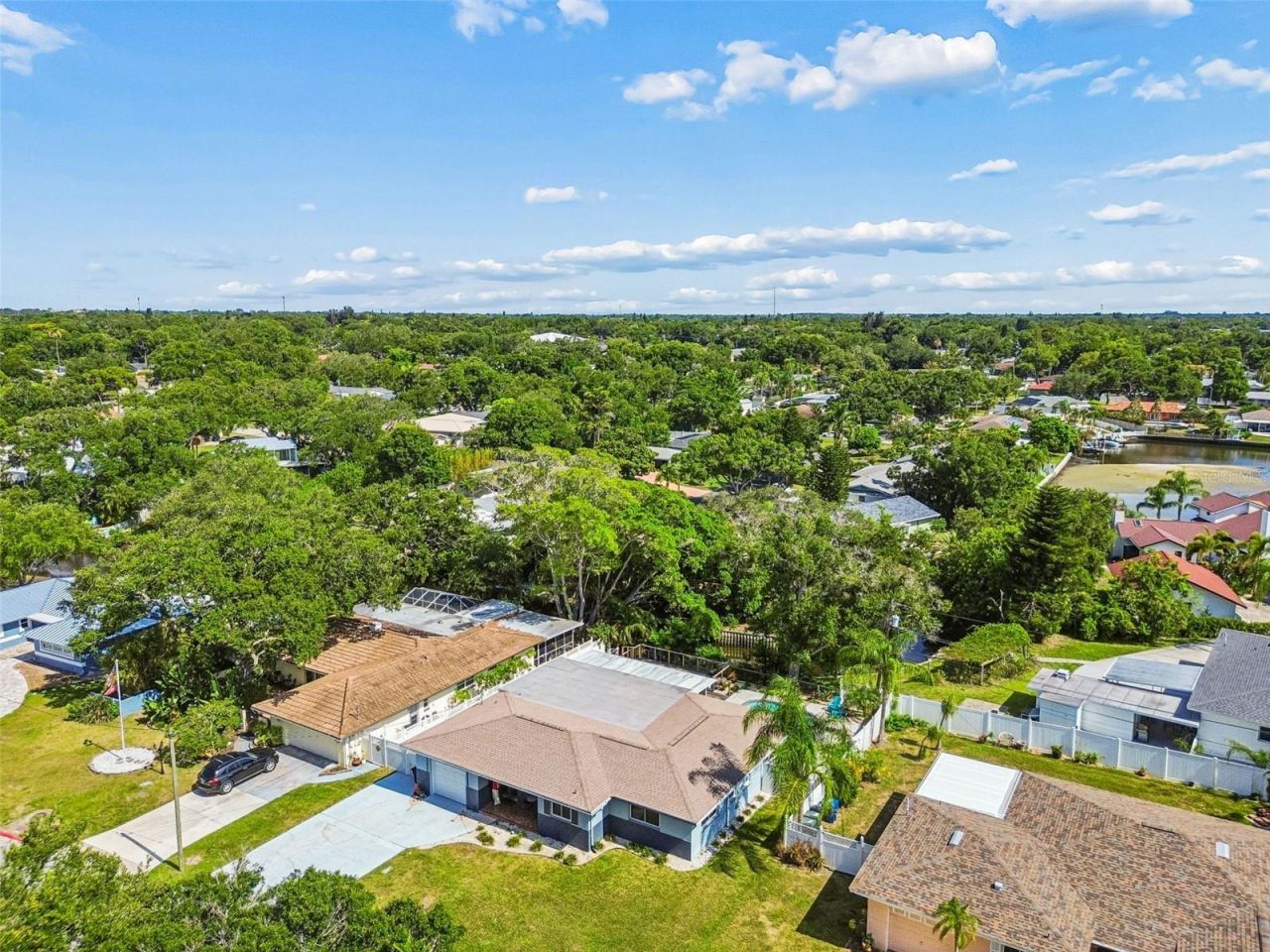 3282 Honeysuckle Rd , Largo, FL 33770 Photo