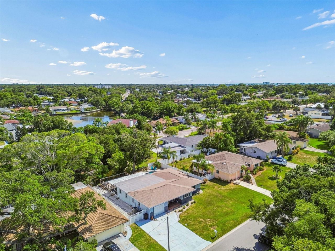 3282 Honeysuckle Rd , Largo, FL 33770 Photo