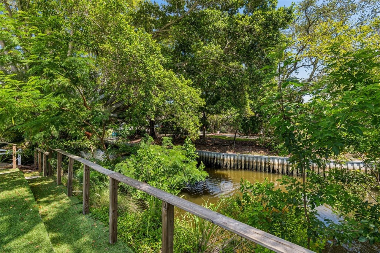 3282 Honeysuckle Rd , Largo, FL 33770 Photo