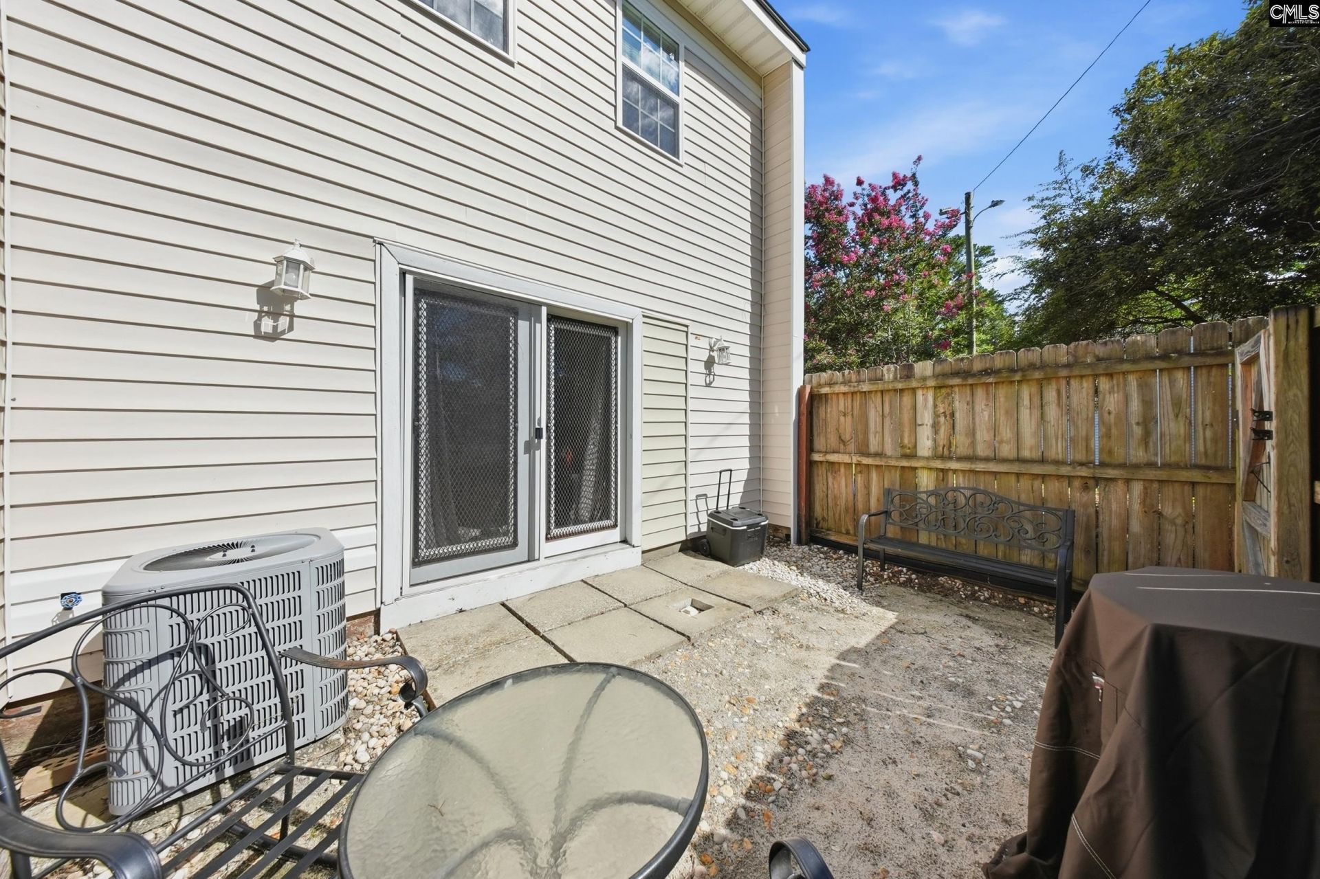 308 Percival Road Photo 17
