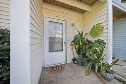 308 Percival Road photo 4