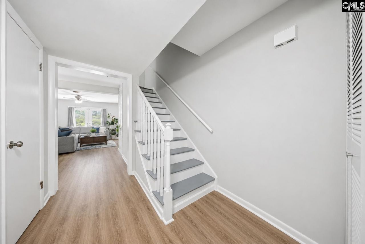 308 Percival Road Photo 5