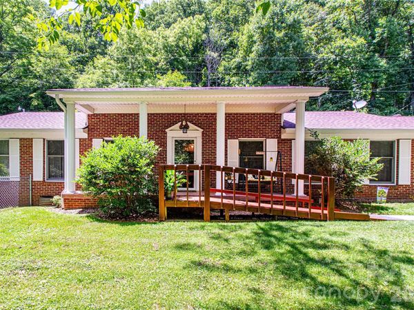 7835 US 23 Highway, Mars Hill, NC 28754
