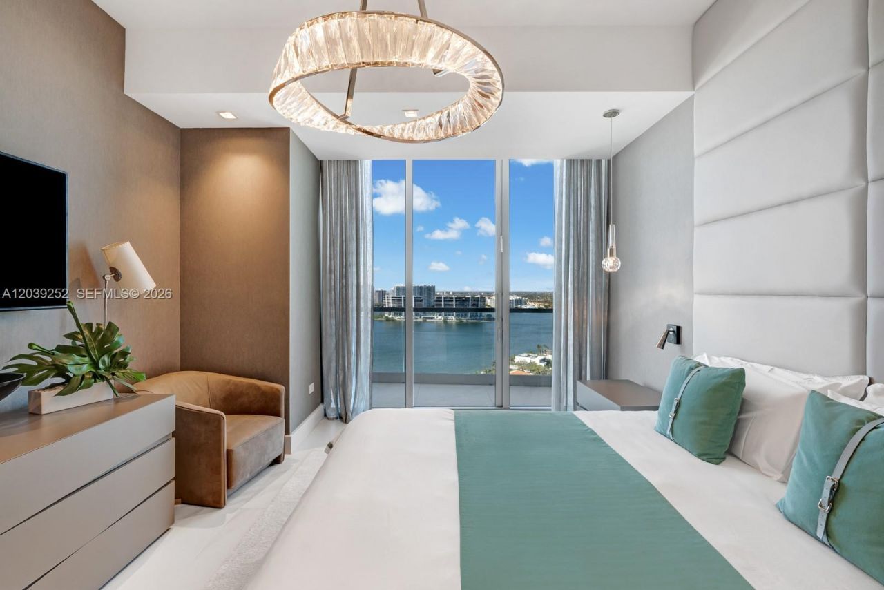 18501 Collins Ave, Unit 2304, Sunny Isles Beach, FL 33160 Photo