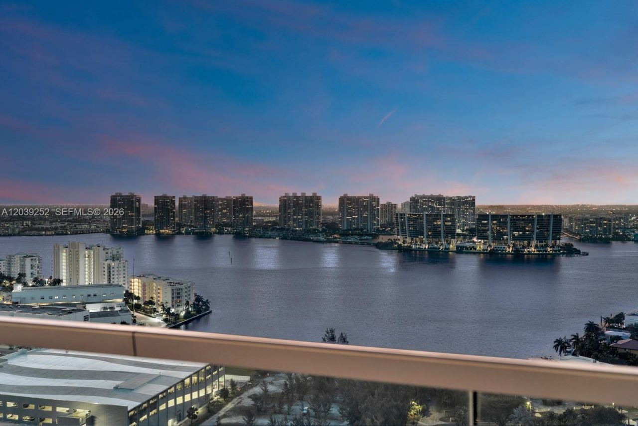 18501 Collins Ave, Unit 2304, Sunny Isles Beach, FL 33160 Photo