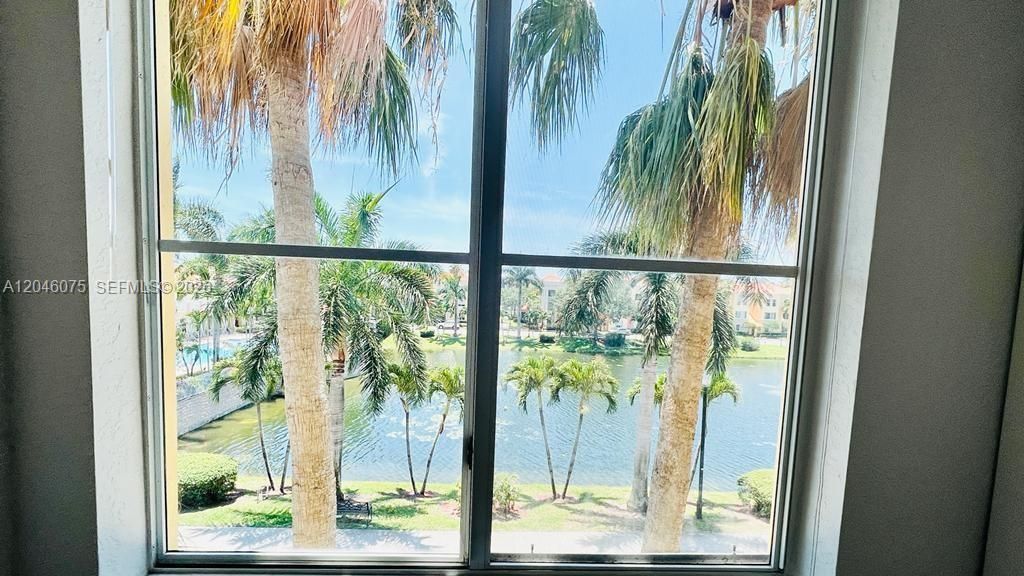 11029 Legacy Blvd , Unit 303, Palm Beach Gardens, FL 33410 Photo