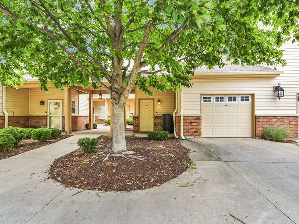 3848 Thornhill Circle, Unit 3848, Champaign, IL 61822