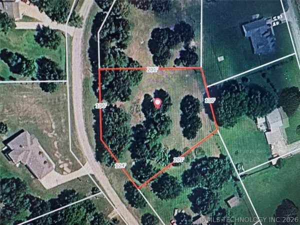 460 N Meadowood Place , Cleveland, OK 74020