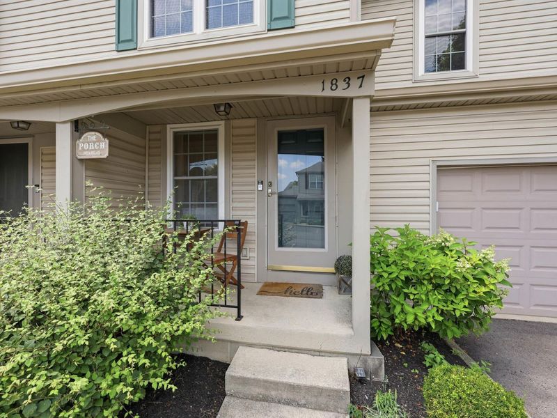 1837 Hobbes Drive N, Unit 78E, Hilliard, OH 43026 Photo 3