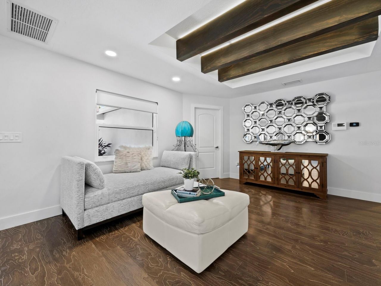 622 Tropical Circle, Sarasota, FL 34242 Photo