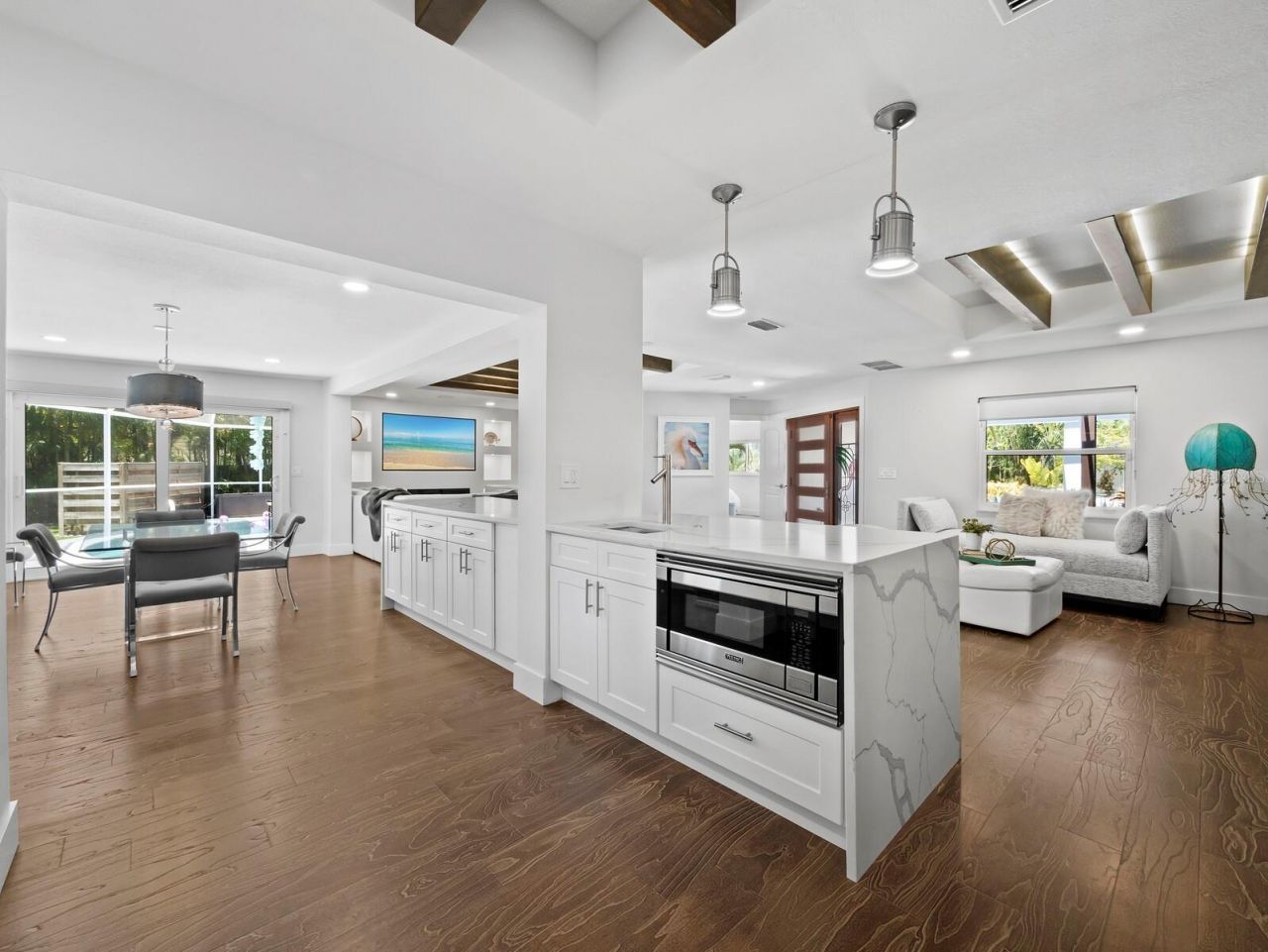 622 Tropical Circle, Sarasota, FL 34242 Photo