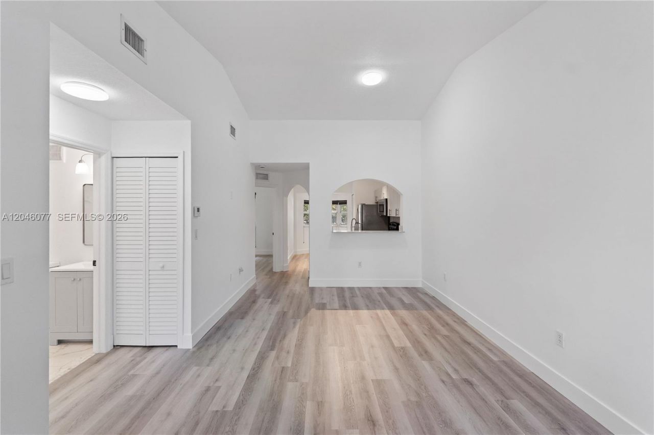 2930 SE 12th Rd , Unit 204-31, Homestead, FL 33035 Photo