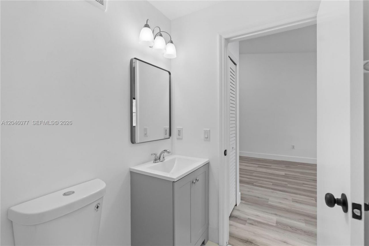 2930 SE 12th Rd , Unit 204-31, Homestead, FL 33035 Photo