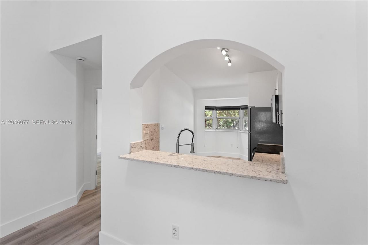 2930 SE 12th Rd , Unit 204-31, Homestead, FL 33035 Photo