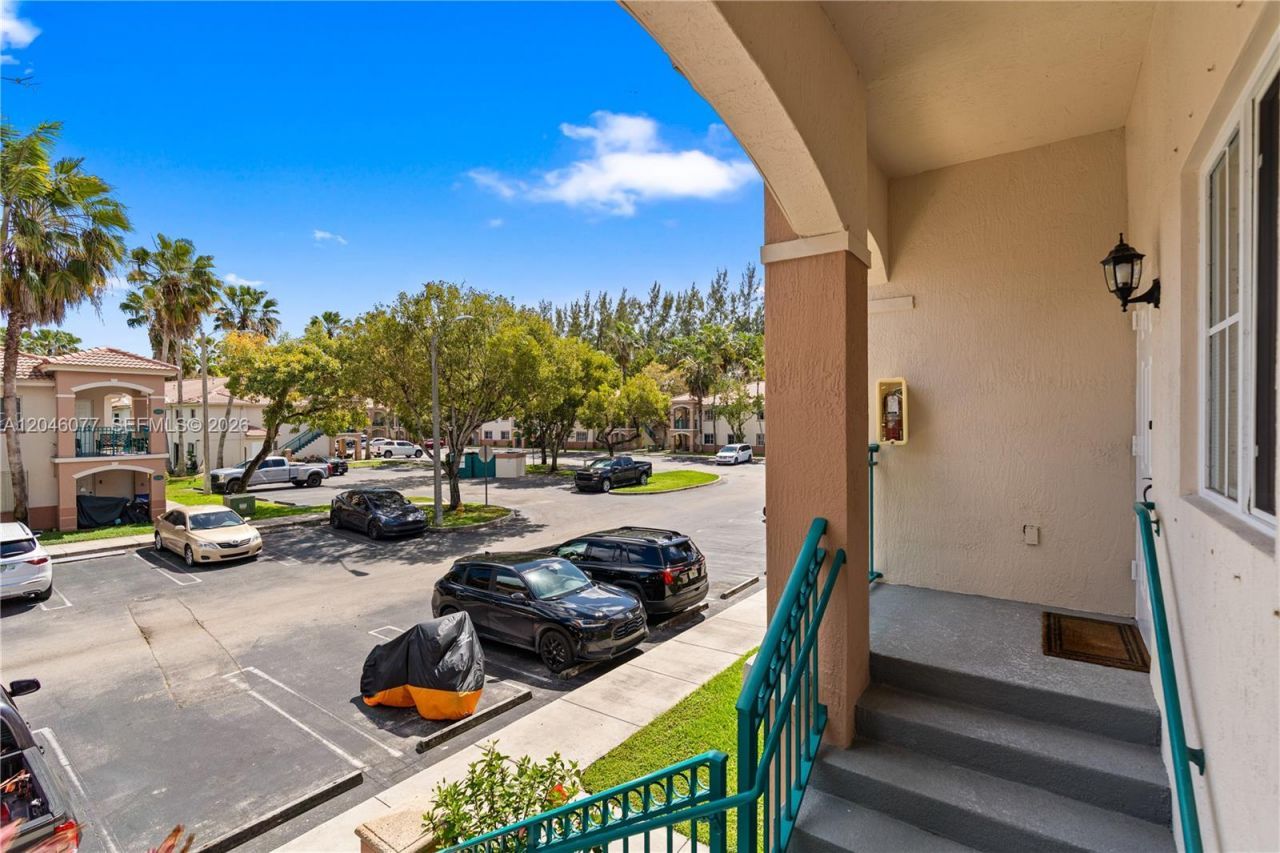 2930 SE 12th Rd , Unit 204-31, Homestead, FL 33035 Photo