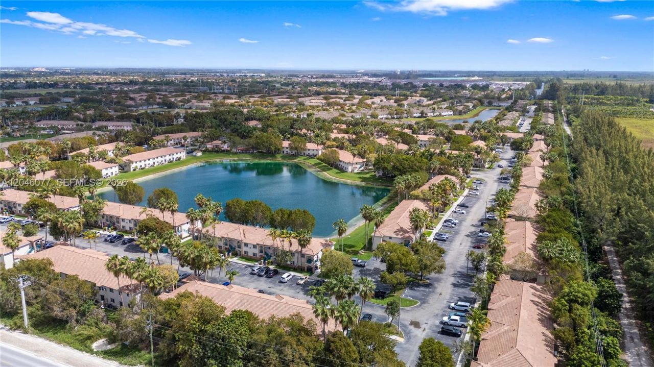 2930 SE 12th Rd , Unit 204-31, Homestead, FL 33035 Photo