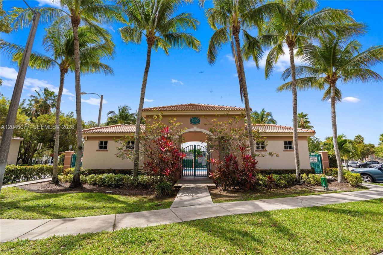 2930 SE 12th Rd , Unit 204-31, Homestead, FL 33035 Photo