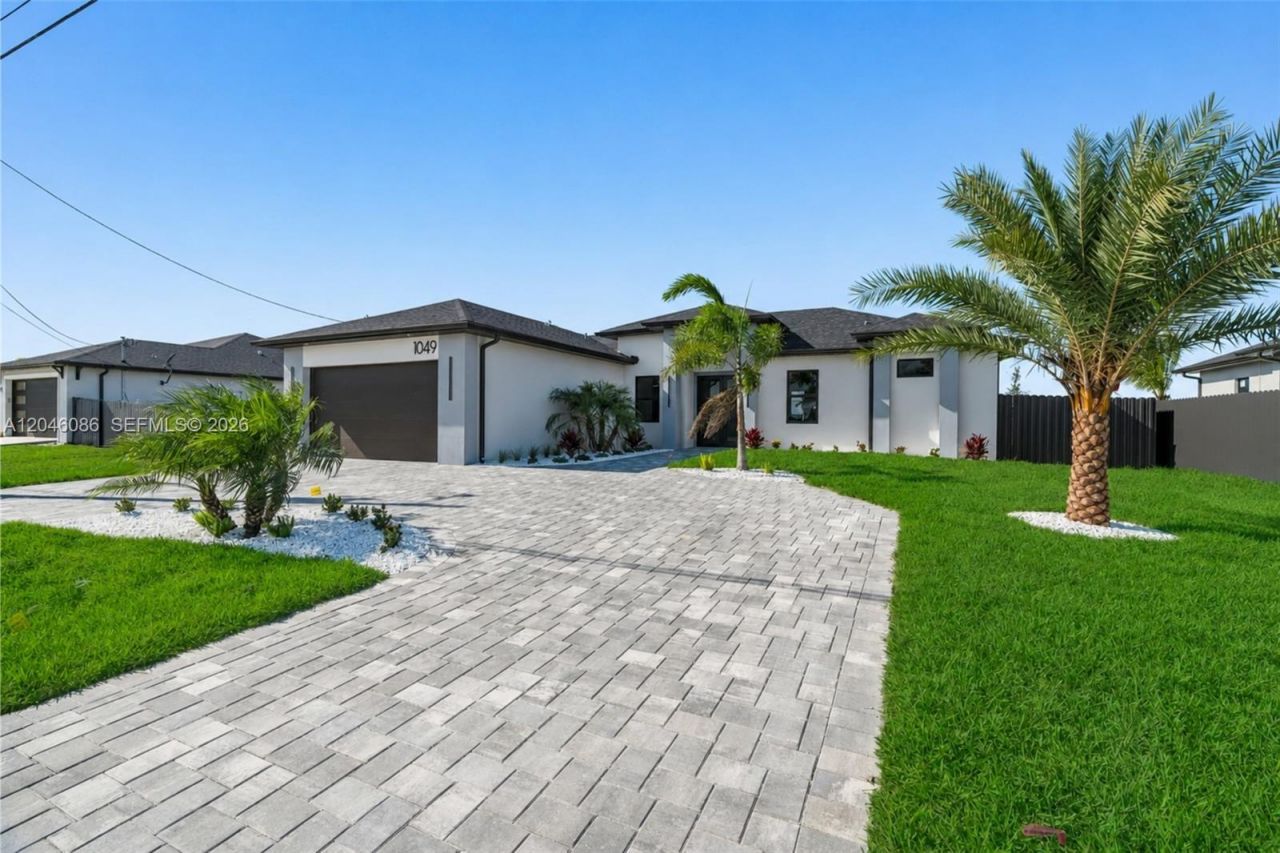 1049 Embers Pkwy W, Cape Coral, FL 33993 Photo