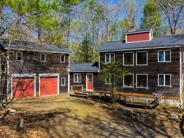 18 Devon Drive, Danville, NH 03819