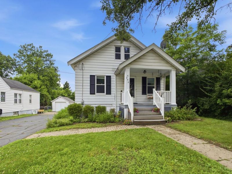 6249 Benneville Street, Cincinnati, OH 45230 Photo 2